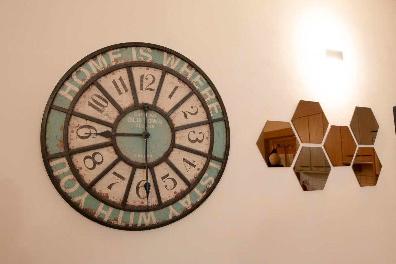 Apartamentos Erlueta カラタユー エクステリア 写真