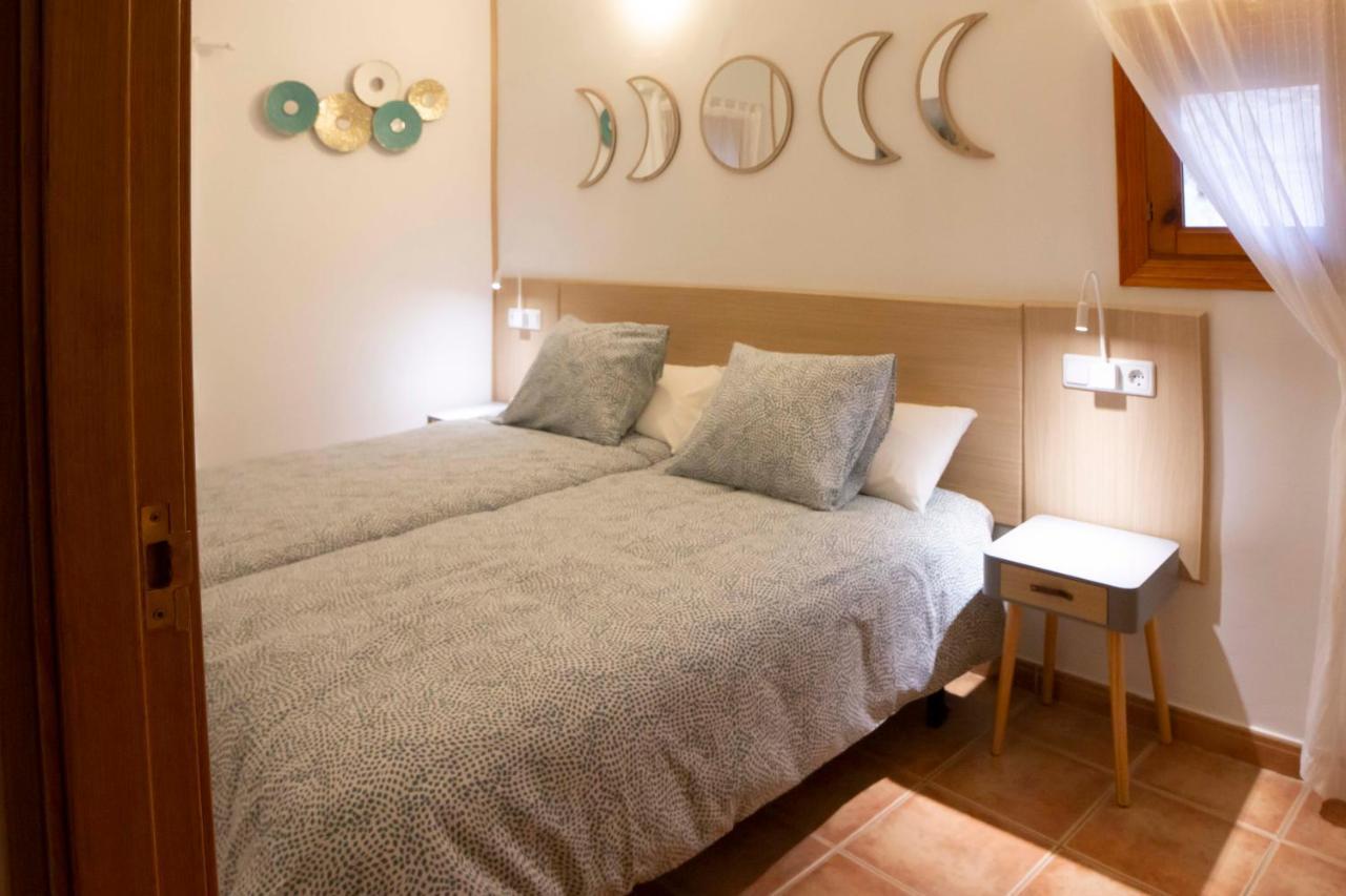 Apartamentos Erlueta カラタユー エクステリア 写真